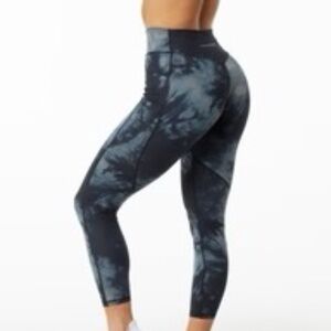 Alphalete Leggings